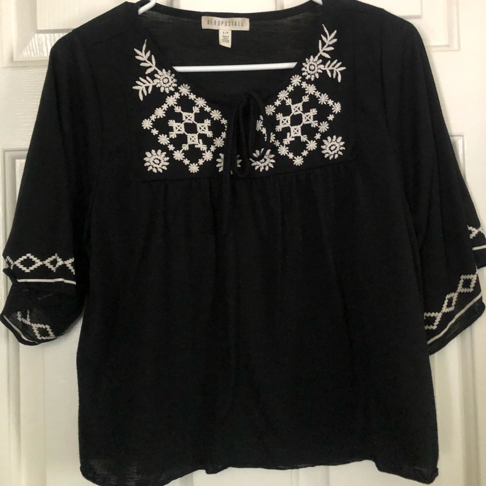 AEROPOSTALE BLACK TOP